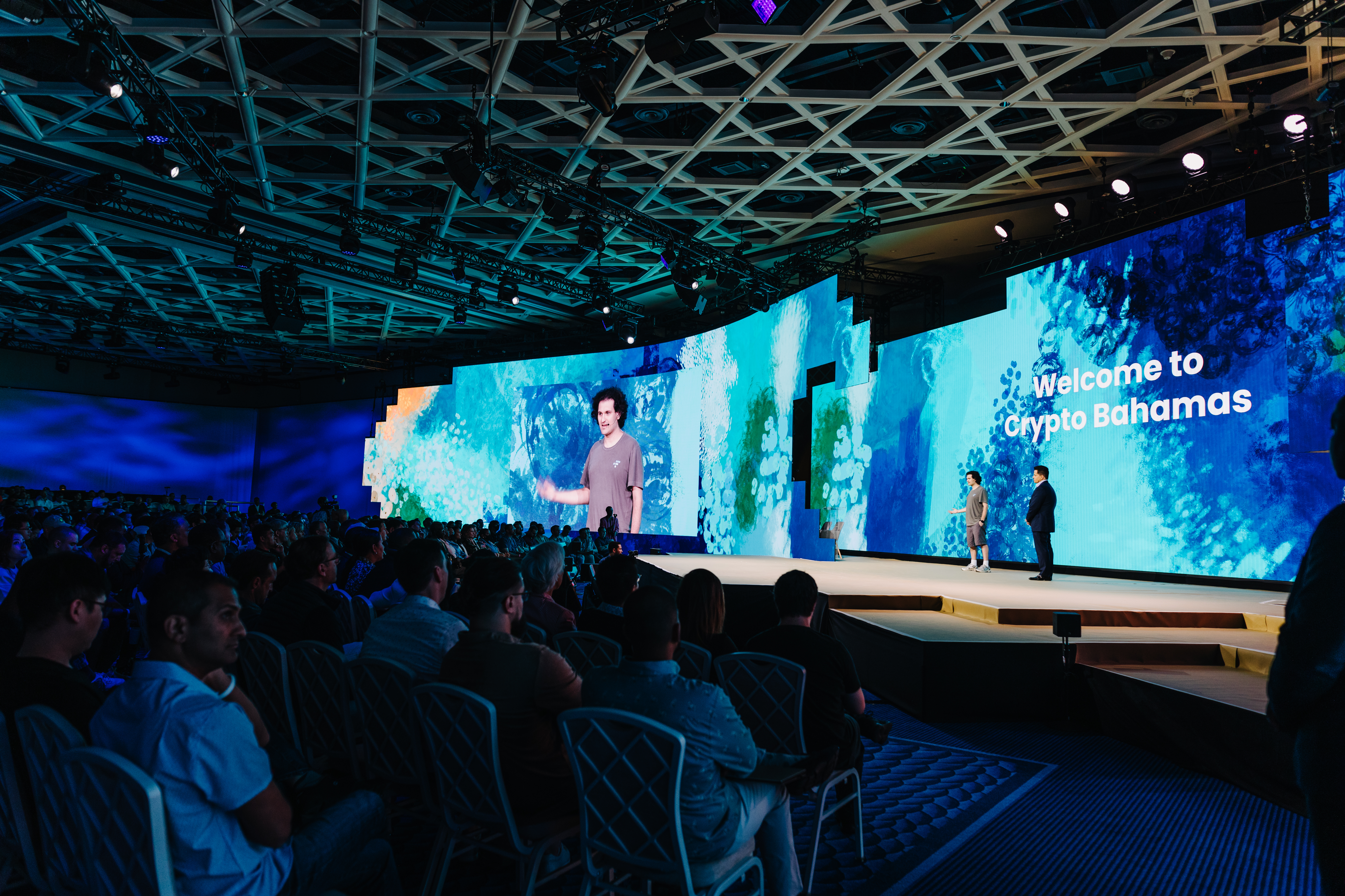 Boomer Bankers Bow to Blockchain Billionaires on the Beach in the Bahamas —  The Information