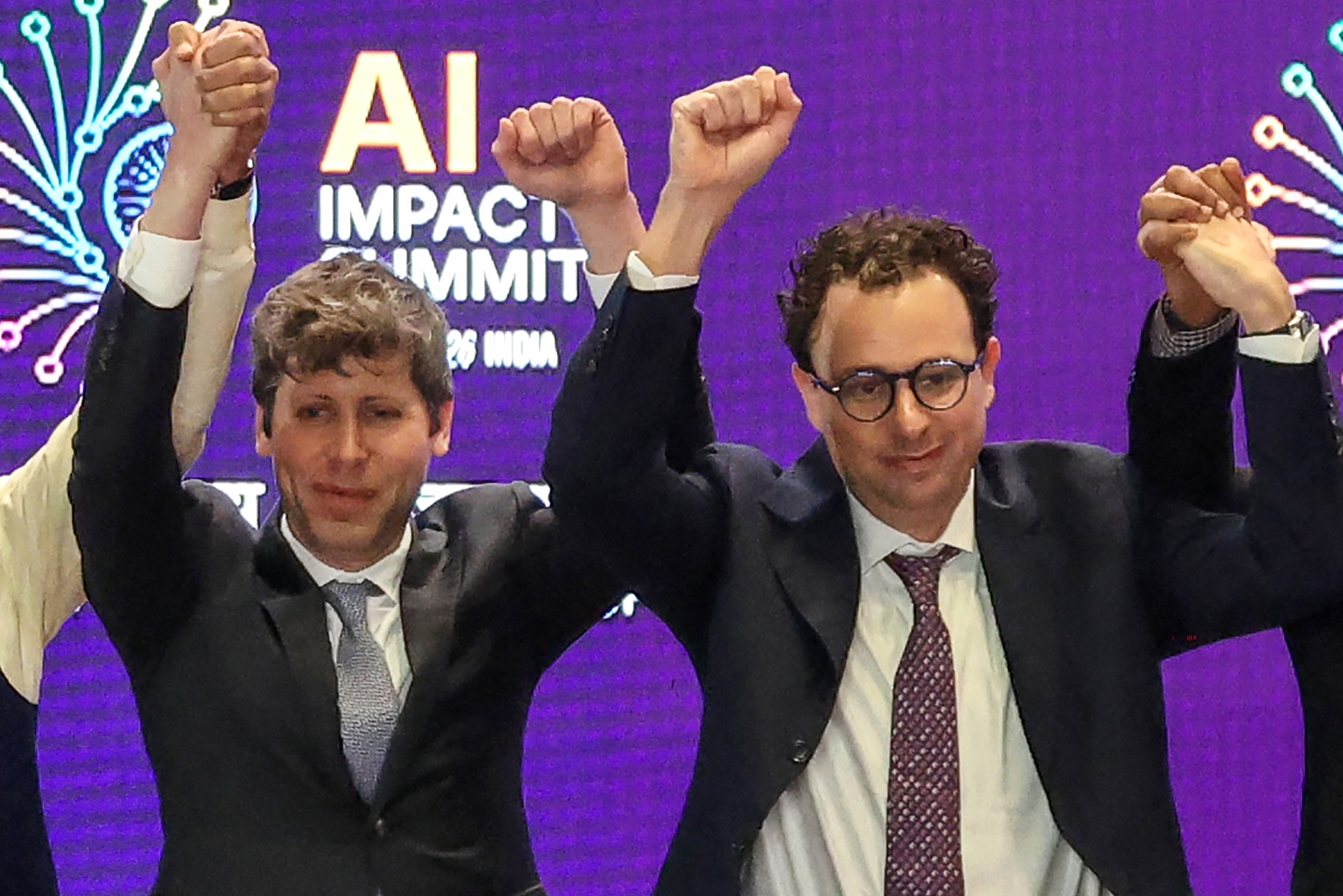 Sam Altman et Dario Amodei alertent à la France à l'ONU