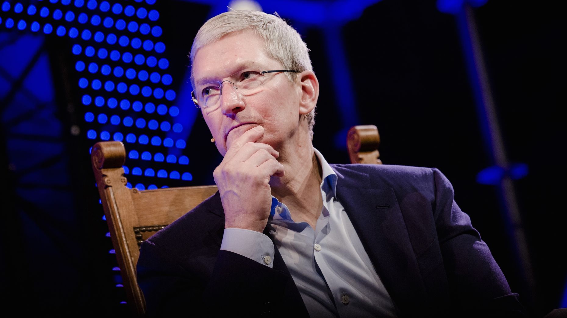 Apple CEO Tim Cook. Photo by Bloomberg.