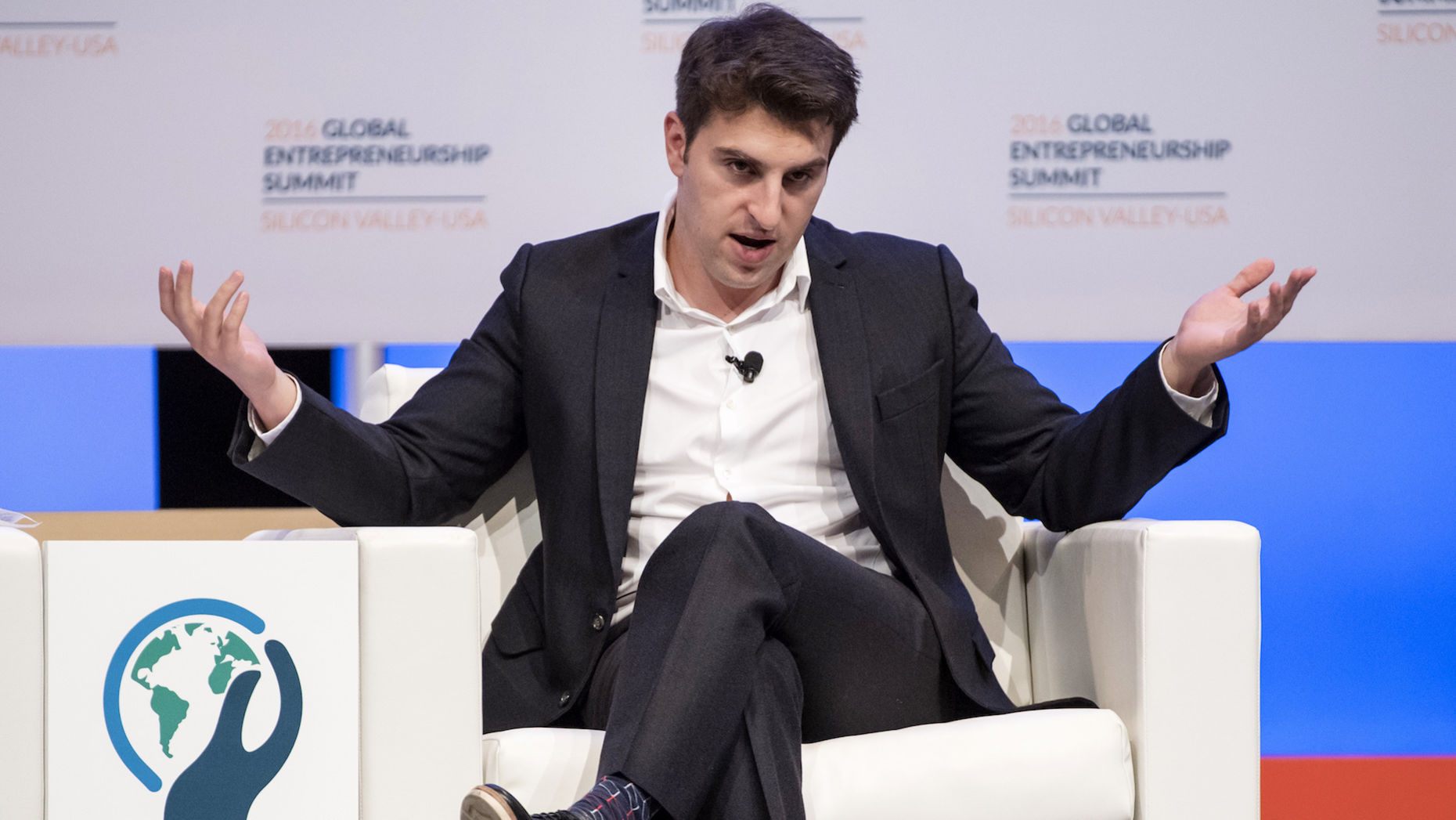 Airbnb Plots Big China Push Airbnb Plots Big China Push
