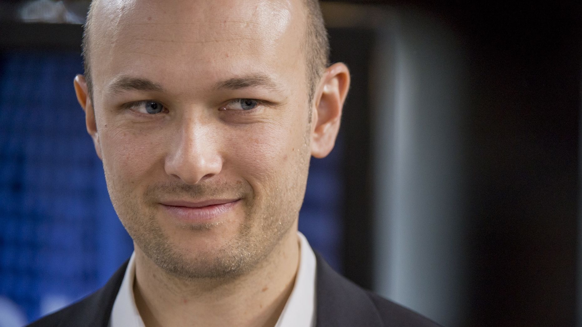 Can Lyft pass Uber with $1B boost from Alphabet? Can Lyft pass Uber with $1B boost from Alphabet?